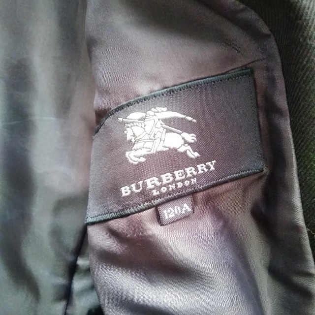 BURBERRY(バーバリー)のバーバリー男子　１２０㌢式服 キッズ/ベビー/マタニティのキッズ服男の子用(90cm~)(ドレス/フォーマル)の商品写真