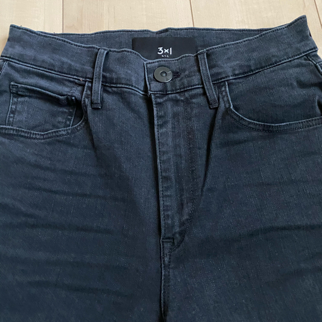 L'Appartement DEUXIEME CLASSE(アパルトモンドゥーズィエムクラス)のL'Appartement 3*1 CROPPED FLARE DENIM レディースのパンツ(デニム/ジーンズ)の商品写真