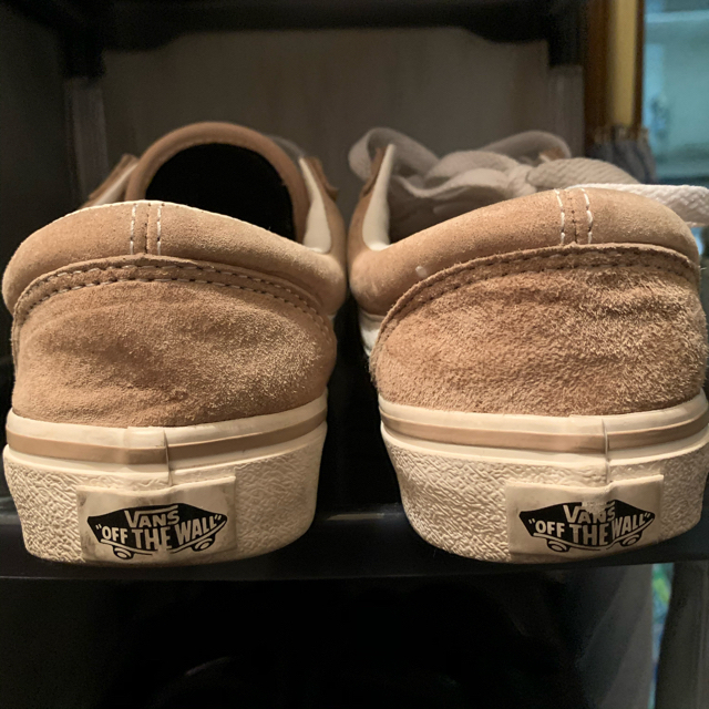 VANS(ヴァンズ)のVANS バンズ　オールドスクール　ベージュ レディースの靴/シューズ(スニーカー)の商品写真