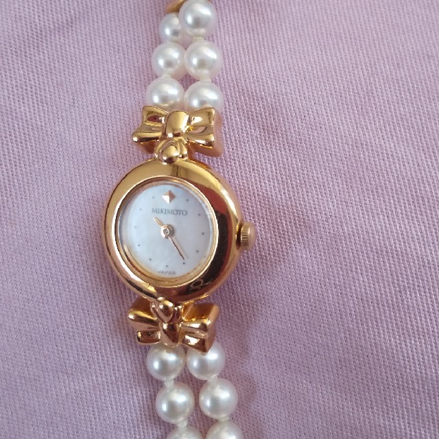 MIKIMOTO(ミキモト)のミキモト　パール　ブレスレット型時計 レディースのファッション小物(腕時計)の商品写真