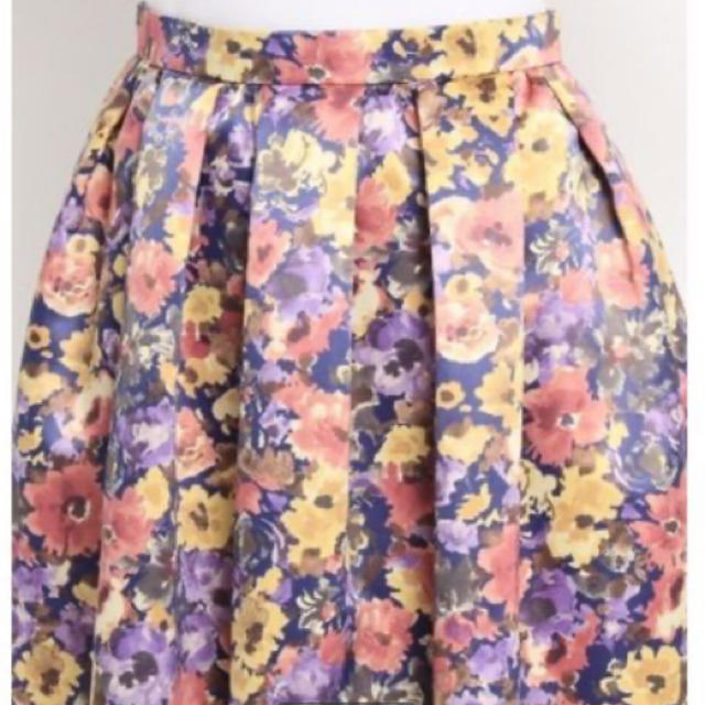 anatelier(アナトリエ)のアナトリエ 花柄スカート ネイビー レディースのスカート(ひざ丈スカート)の商品写真