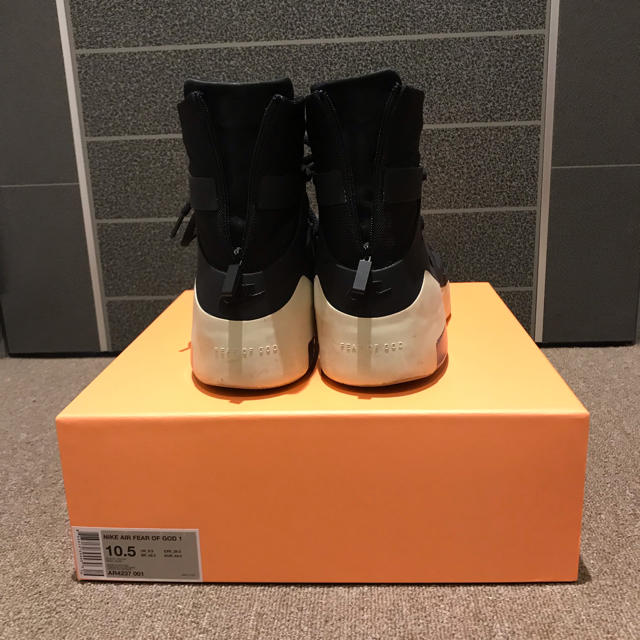 FEAR OF GOD(フィアオブゴッド)の【マサル様専用】AIR FEAR OF GOD 1 VINTAGE BLACK メンズの靴/シューズ(スニーカー)の商品写真