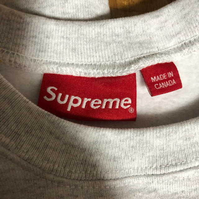 Supreme(シュプリーム)のsupreme small BOX logo メンズのトップス(スウェット)の商品写真