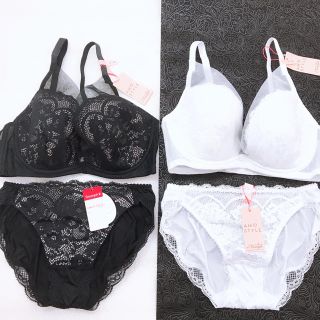 アモスタイル(AMO'S STYLE)のアモスタイル　dress F70 M ブラショーツ　2色セット　パットレスタイプ(ブラ&ショーツセット)