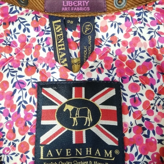 LAVENHAM(ラベンハム)のLAVENHAM　ラベンハム　リバティコラボ　LIBERTY　38　M　 レディースのジャケット/アウター(ナイロンジャケット)の商品写真