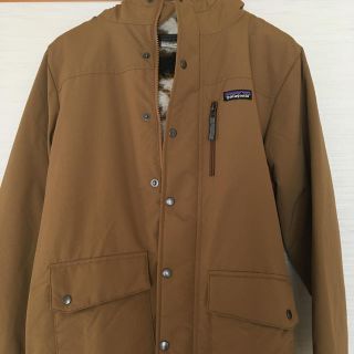 パタゴニア(patagonia)のパタゴニア　ブルゾンフード付き新品同様試着のみ(ジャケット/上着)