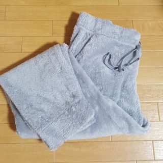 ユニクロ(UNIQLO)のユニクロメンズボアパンツ、グレー。(その他)