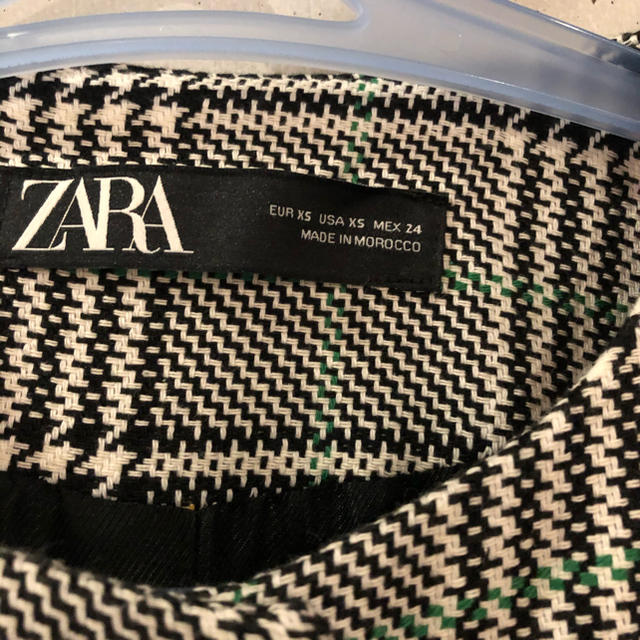 ZARA(ザラ)のZARA チェック柄　コート レディースのジャケット/アウター(ロングコート)の商品写真