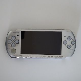 プレイステーションポータブル(PlayStation Portable)のPSP 3000 本体(携帯用ゲーム機本体)