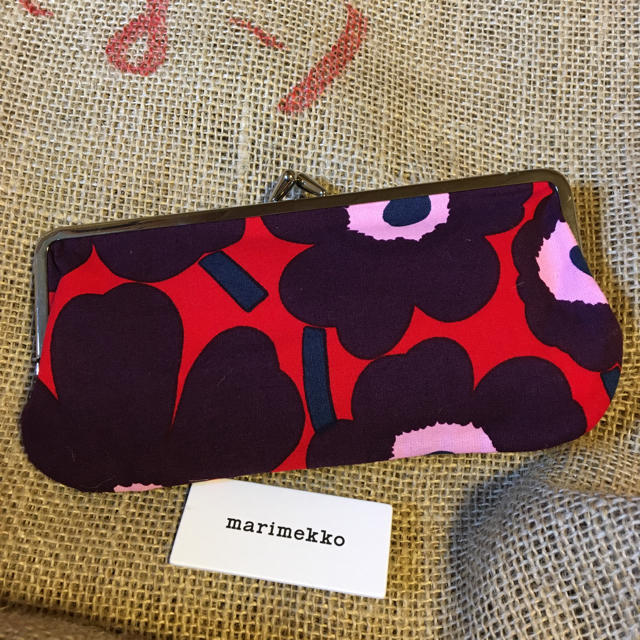 marimekko(マリメッコ)の《正規品》マリメッコがま口ポーチ レディースのファッション小物(ポーチ)の商品写真