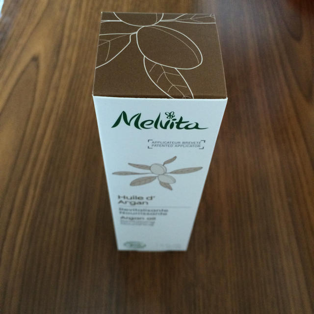 Melvita(メルヴィータ)の並行輸入品 Melvita メルヴィータ アルガンオイル ビオオイル 50mL コスメ/美容のスキンケア/基礎化粧品(フェイスオイル/バーム)の商品写真