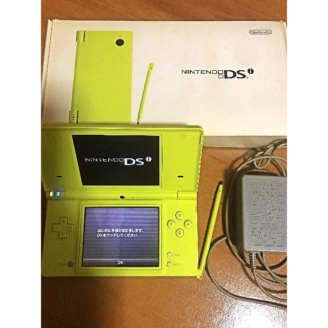 ニンテンドーDS(ニンテンドーDS)の【送料込美品】ニンテンドーDS i本体(黄緑)＋充電器＋箱※箱のみ若干汚れあり※ エンタメ/ホビーのゲームソフト/ゲーム機本体(携帯用ゲーム機本体)の商品写真