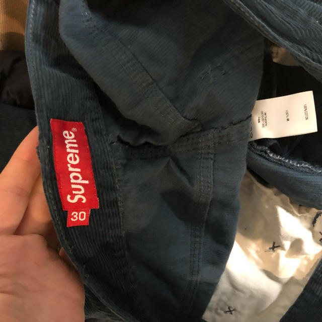 Supreme(シュプリーム)のコーデュロイ パンツ 30 メンズのパンツ(ワークパンツ/カーゴパンツ)の商品写真