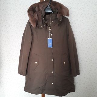 バーバリーブルーレーベル(BURBERRY BLUE LABEL)のブルーレーベル　クレストブリッジ　モッズコート　中綿ライナー付き　新品38(モッズコート)