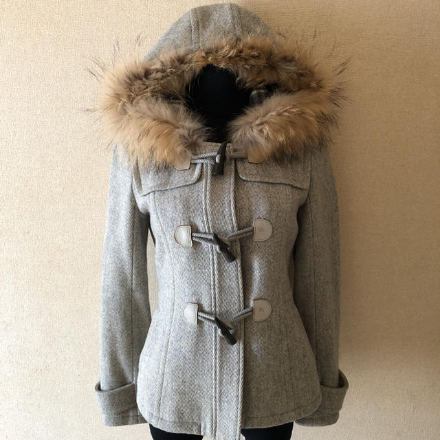 バーバリーブルーレーベル ダッフルコート ショート ファー付き 38-