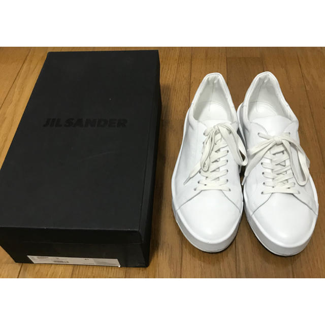 Jil Sander(ジルサンダー)のジルサンダー　スニーカー　白　ホワイト　jil sander 41 メンズの靴/シューズ(スニーカー)の商品写真