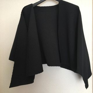 プリーツプリーズイッセイミヤケ(PLEATS PLEASE ISSEY MIYAKE)のイッセイミヤケ  me  ジャケット  美品(ノーカラージャケット)