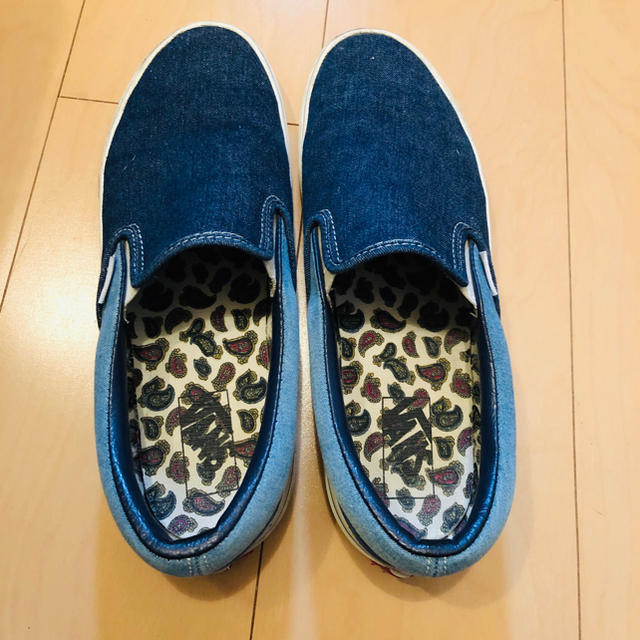 VANS(ヴァンズ)のvans スニーカー　スリッポン　青 メンズの靴/シューズ(スニーカー)の商品写真