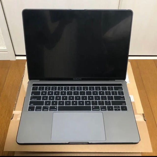 MacBookPro 13 2018 スペースグレイ　英語キーボード