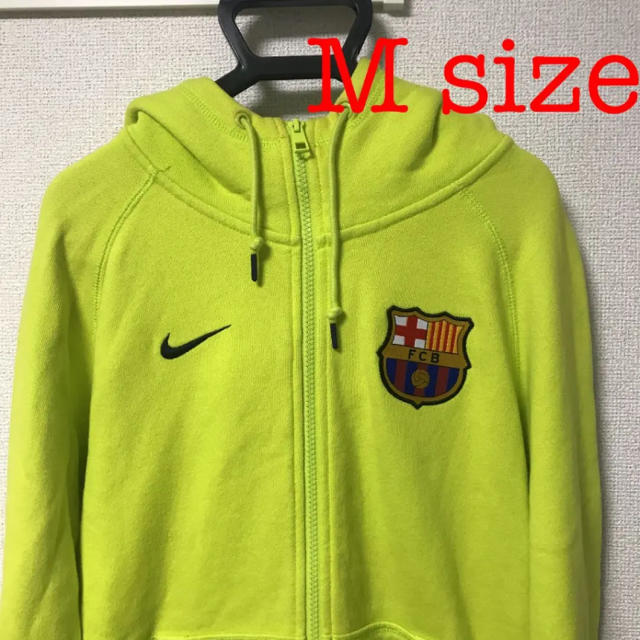 NIKE - NIKE バルセロナ パーカー 蛍光色 Mサイズの通販 by NIKE - NIKE バルセロナ パーカー 蛍光色 Mサイズの通販 by