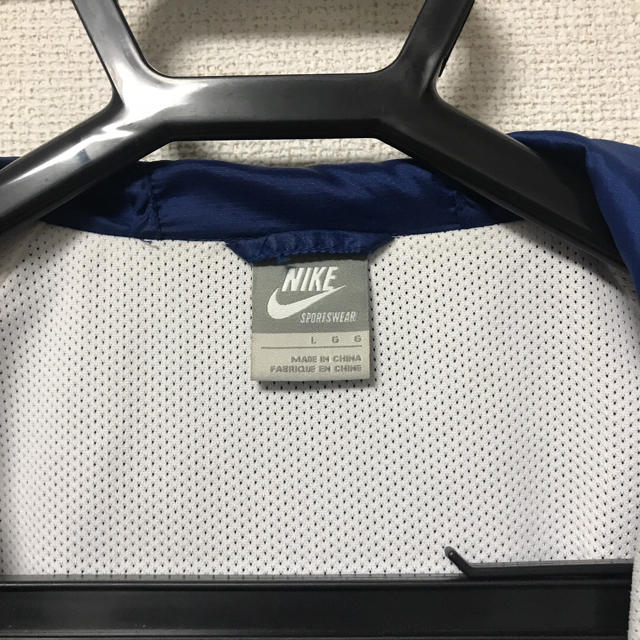 NIKE ナイキ ナイロンジャケット  L サイズ