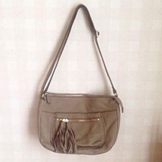 イアパピヨネ(ear PAPILLONNER)のレザーショルダーBag(ショルダーバッグ)