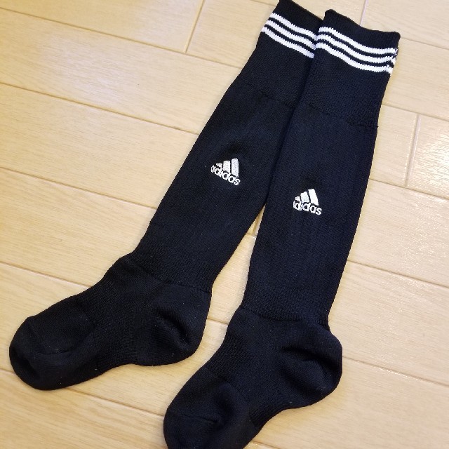 adidas(アディダス)のmini様 スポーツ/アウトドアのサッカー/フットサル(ウェア)の商品写真