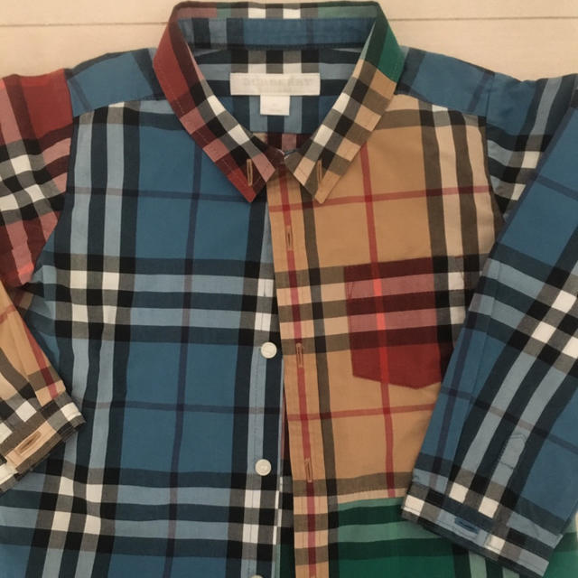 BURBERRY(バーバリー)の美品★バーバリー 男の子 2Y  92㎝シャツ キッズ/ベビー/マタニティのキッズ服男の子用(90cm~)(ブラウス)の商品写真