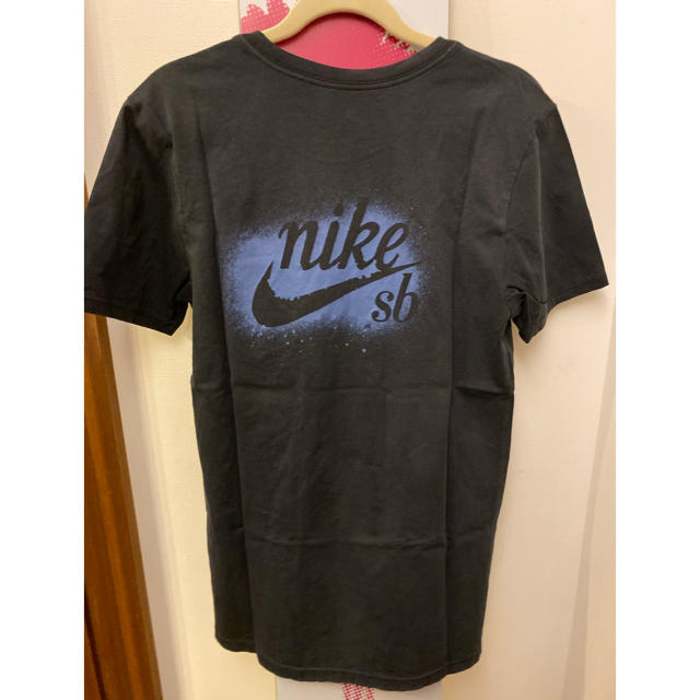 NIKE(ナイキ)のナイキTシャツ レディースのトップス(Tシャツ(半袖/袖なし))の商品写真