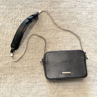 チャールズアンドキース(Charles and Keith)のCHARLES&KEITH チャールズ&キース ショルダーバッグ 【送料込み】(ショルダーバッグ)