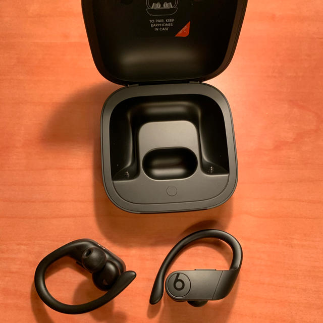 powerbeats PRO