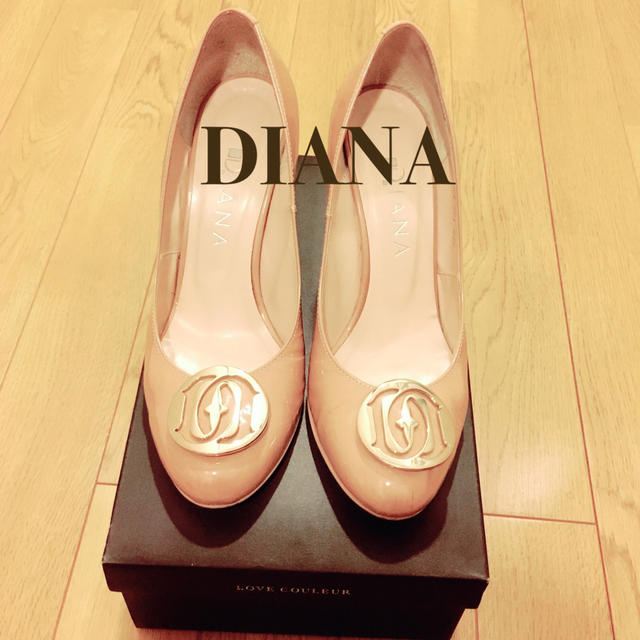 DIANA(ダイアナ)のDIANA ピンクベージュ レディースの靴/シューズ(ハイヒール/パンプス)の商品写真
