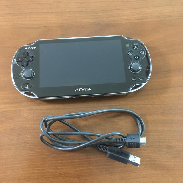 ps VITA  ビータ  本体　充電ケーブル