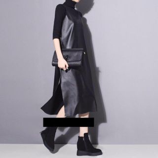 ザラ(ZARA)のフェイクレザーミディワンピース(ロングスカート)