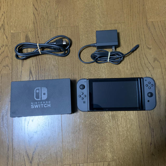 Switch 本体　ドックセット　32GBSD付　美品