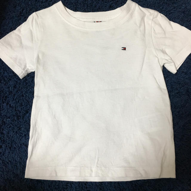 TOMMY HILFIGER(トミーヒルフィガー)のTommyカットソーTシャツ  2y キッズ/ベビー/マタニティのキッズ服男の子用(90cm~)(Tシャツ/カットソー)の商品写真