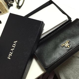 プラダ(PRADA)のプラダ 長財布(財布)