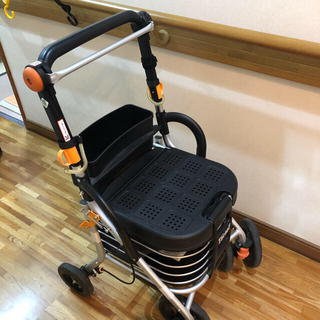 テイコブボルサDX WS02 シルバーカー 折り畳み式  歩行器 介護 高齢者