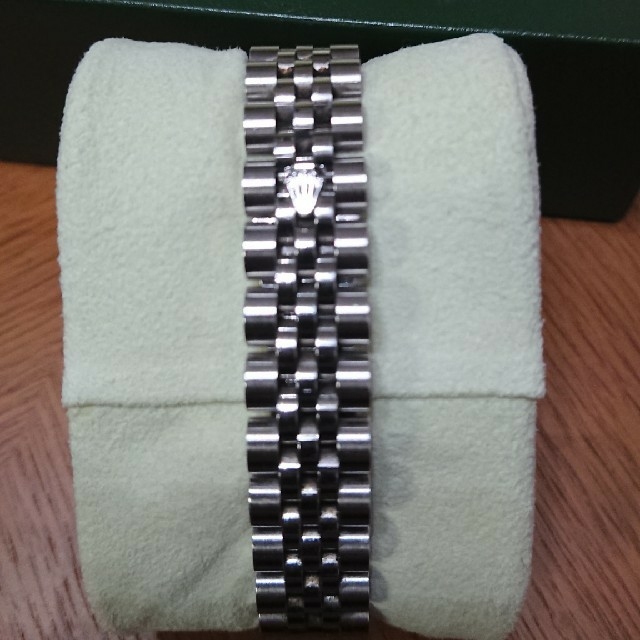 ROLEX(ロレックス)のロレックス デイトジャスト ピンクシェル 10p ダイヤ 26mm レディースのファッション小物(腕時計)の商品写真