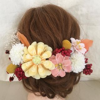 成人式・結婚式髪飾り　イエローオレンジ(ヘアアクセサリー)