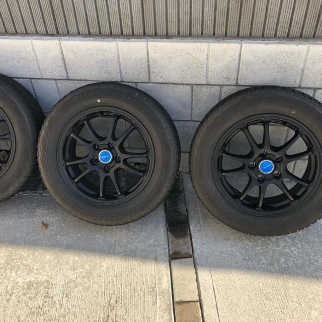 ブリジストンスタッドレス205/60r16　トヨタ専用ホイール　ヴォクシー