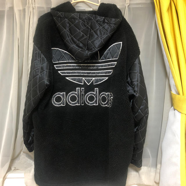 adidas(アディダス)のadidasのアウター レディースのジャケット/アウター(ブルゾン)の商品写真