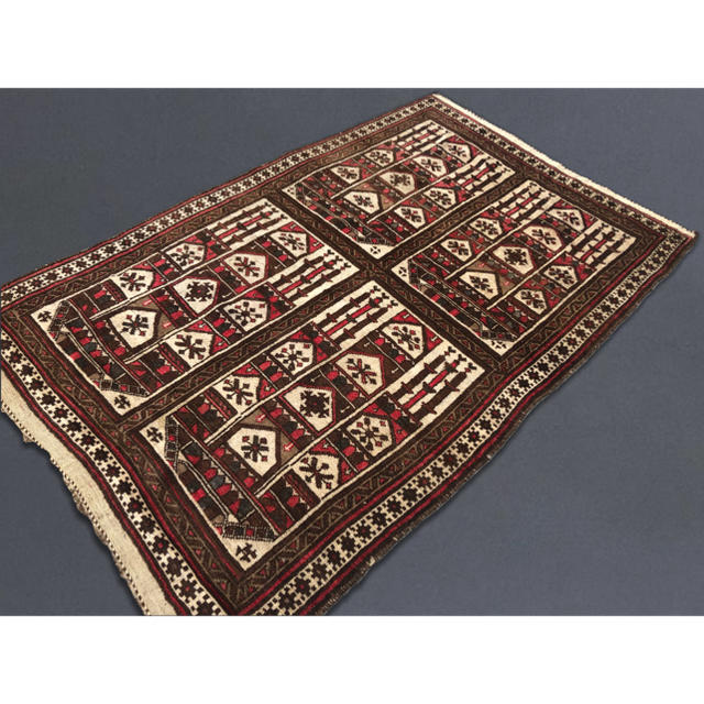 独特の素材 アフガンラグ1点物 約111×198cm高級 ラグ カーペット 絨毯 