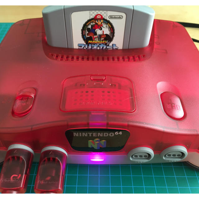 NINTENDO 64(ニンテンドウ64)のニンテンドー64 本体とソフト エンタメ/ホビーのゲームソフト/ゲーム機本体(家庭用ゲーム機本体)の商品写真