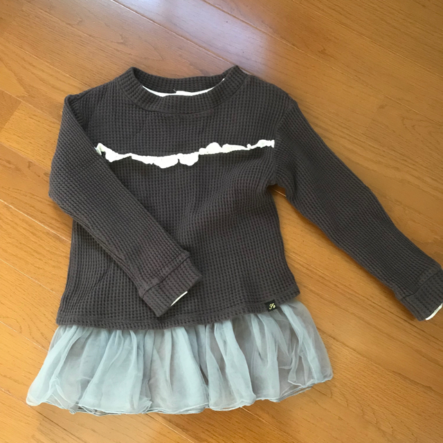 Seraph(セラフ)のSeraph☆トップス2枚セット 130 キッズ/ベビー/マタニティのキッズ服女の子用(90cm~)(Tシャツ/カットソー)の商品写真