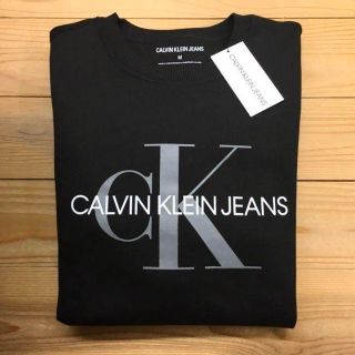 カルバンクライン(Calvin Klein)の新品【メンズM】★カルバンクライン★人気のロゴプリントトレーナー/黒(スウェット)