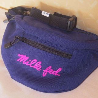 ミルクフェド(MILKFED.)のmilkfed☆ウエストポーチ☆ネイビー☆ボディバッグ☆ヒップバッグ(ボディバッグ/ウエストポーチ)