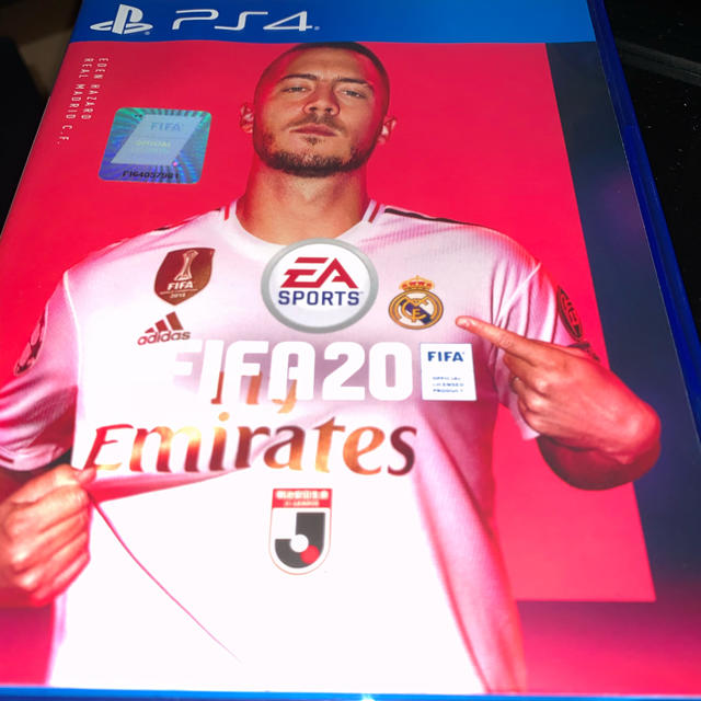 FIFA 20 スタンダード エディション PS4 エンタメ/ホビーのゲームソフト/ゲーム機本体(家庭用ゲームソフト)の商品写真