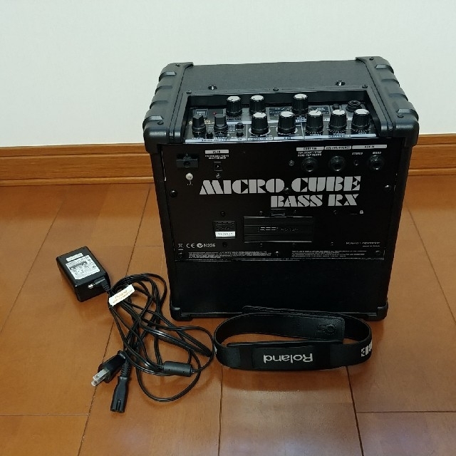 Roland(ローランド)のタンヤオさん専用【MICRO CUBE BASS RX】Roland 楽器のベース(ベースアンプ)の商品写真