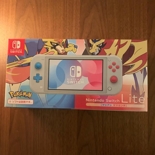 Nintendo Switch(ニンテンドースイッチ)の新品 Nintendo Switch Lite ザシアン・ザマゼンタ エンタメ/ホビーのゲームソフト/ゲーム機本体(携帯用ゲーム機本体)の商品写真